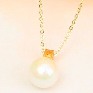 "Rose Gold Necklace with Classic Pearl Pendant and Crystal Detail, XPNL1886